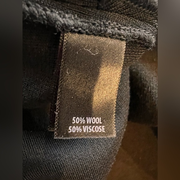 NWOT St John Collection Sleeveless black Milano wool Knit Dress Size 2 - Picture 10 of 11